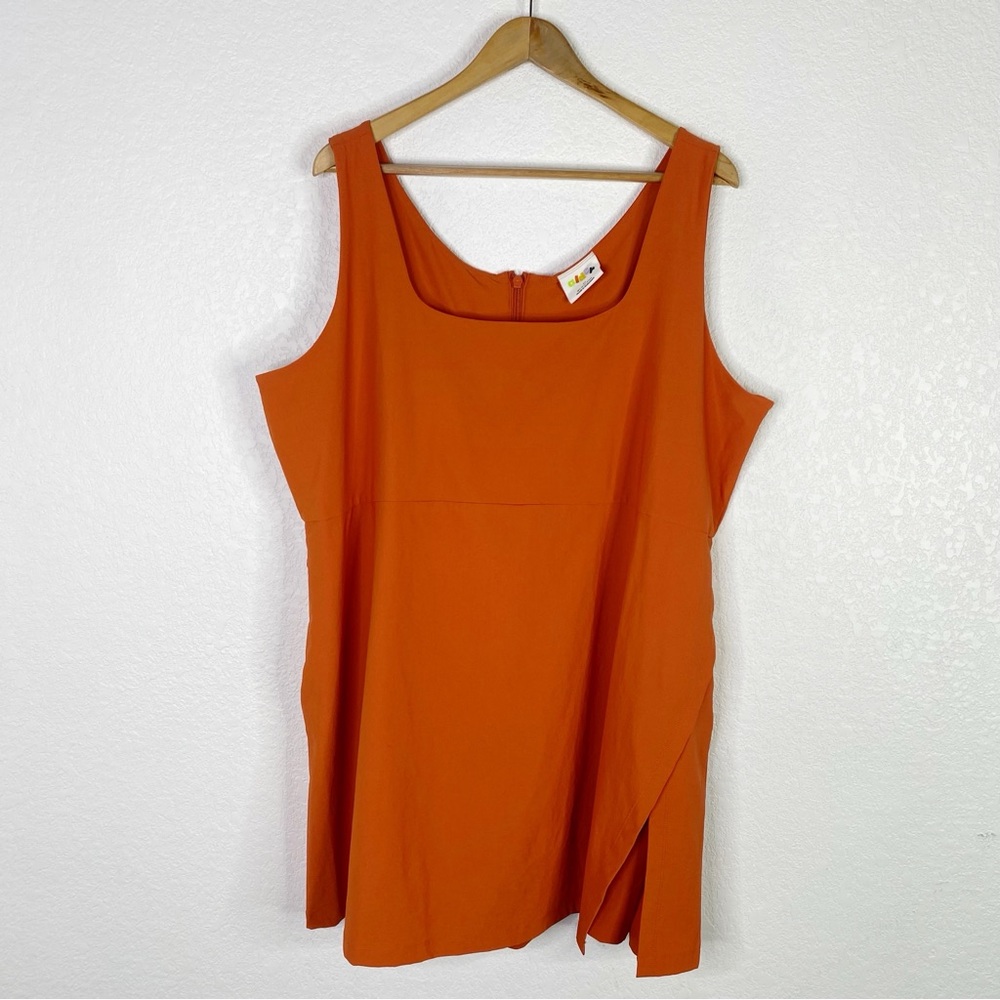 Alder Get Dirty Exercise Dress in Rusty Orange